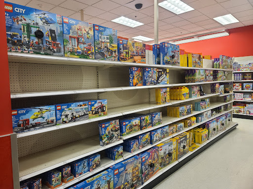 Department Store «Target», reviews and photos, 777 E Colorado Blvd, Pasadena, CA 91101, USA