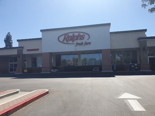 Grocery Store «Ralphs Fresh Fare», reviews and photos, 674 N Las Posas Rd, Camarillo, CA 93010, USA