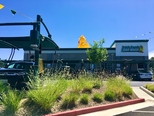 Quick Quack Car Wash en Elk Grove