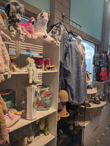 Car Wash «Beaches Car Wash and Gift Gallery», reviews and photos, 1401 Beach Blvd, Jacksonville Beach, FL 32250, USA