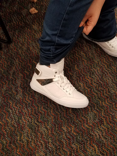 Shoe Store «Shoe Carnival», reviews and photos, 1500 Greentree Blvd, Clarksville, IN 47129, USA