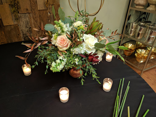 Florist «Brides & Bouquets», reviews and photos, 604 E Chatham St # A, Cary, NC 27511, USA