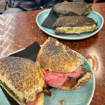 Photo n°4 de l'avis de Mar.a fait le 19/03/2022 à 19:00 sur le  Olimpia Bar à Venice