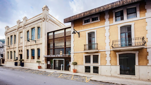 Pub lEscenari - Pl. la Concordia, 2, 03802 Alcoi, Alicante, España