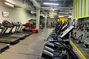 Fitness Club Lime image