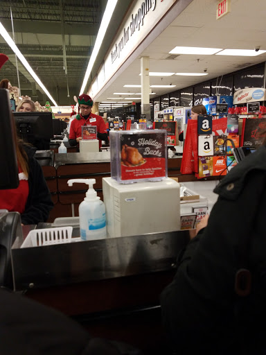 Grocery Store «Jewel-Osco», reviews and photos, 900 E Rollins Rd, Round Lake Beach, IL 60073, USA