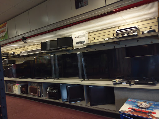 Pawn Shop «Yankee Peddler & Pawn», reviews and photos, 7 Pitkin St, East Hartford, CT 06108, USA