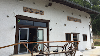 Photos du propriétaire du L'Henriette restaurant (groupe 80 cvts) dans le Livradois Forez en Auvergne à 20 mn d'Ambert. Spécialité Auvergnate à Auzelles - n°4