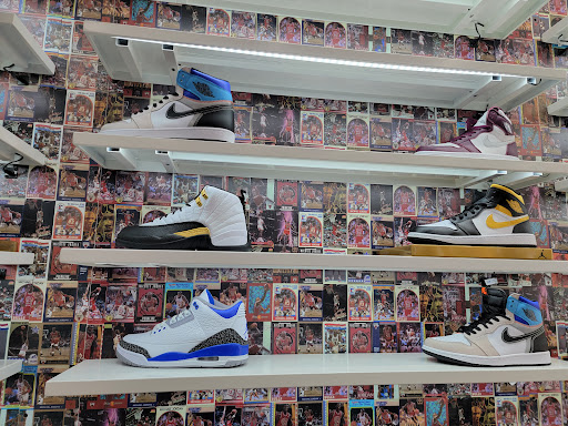 Shoe Store «Shoe Palace», reviews and photos, 1 Sun Valley Mall E119, Concord, CA 94520, USA