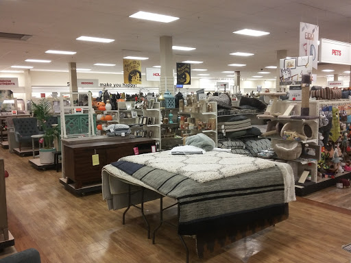 Department Store «HomeGoods», reviews and photos, 5530 Reseda Blvd, Tarzana, CA 91356, USA