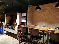 Atmosphère du Restaurant de grillades Gueuleton - Saint Palais sur Mer - n°10
