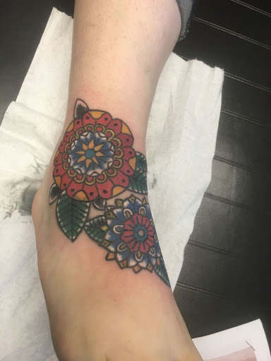 Tattoo Shop «Adrenaline Tattoo Studio», reviews and photos, 30512 23 Mile Rd, Chesterfield, MI 48047, USA