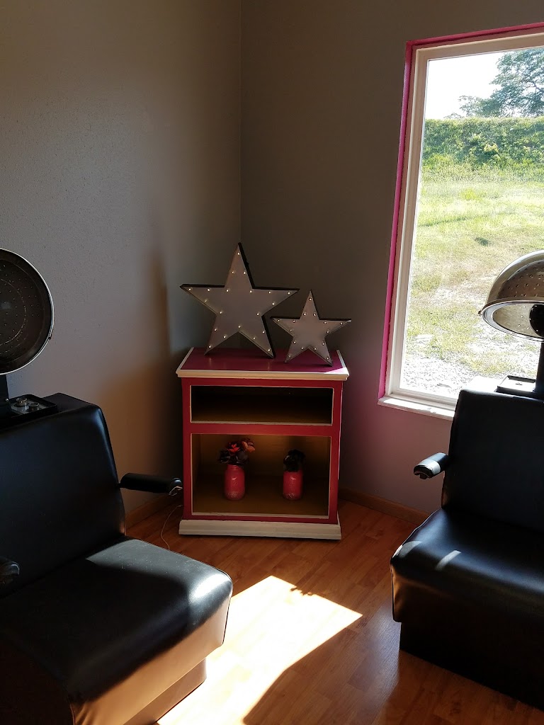 Studio N Salon 65483