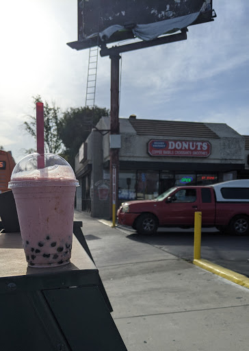 Donut Shop «Dulcet Gourmet Donut», reviews and photos, 23717 Vanowen St, Canoga Park, CA 91307, USA