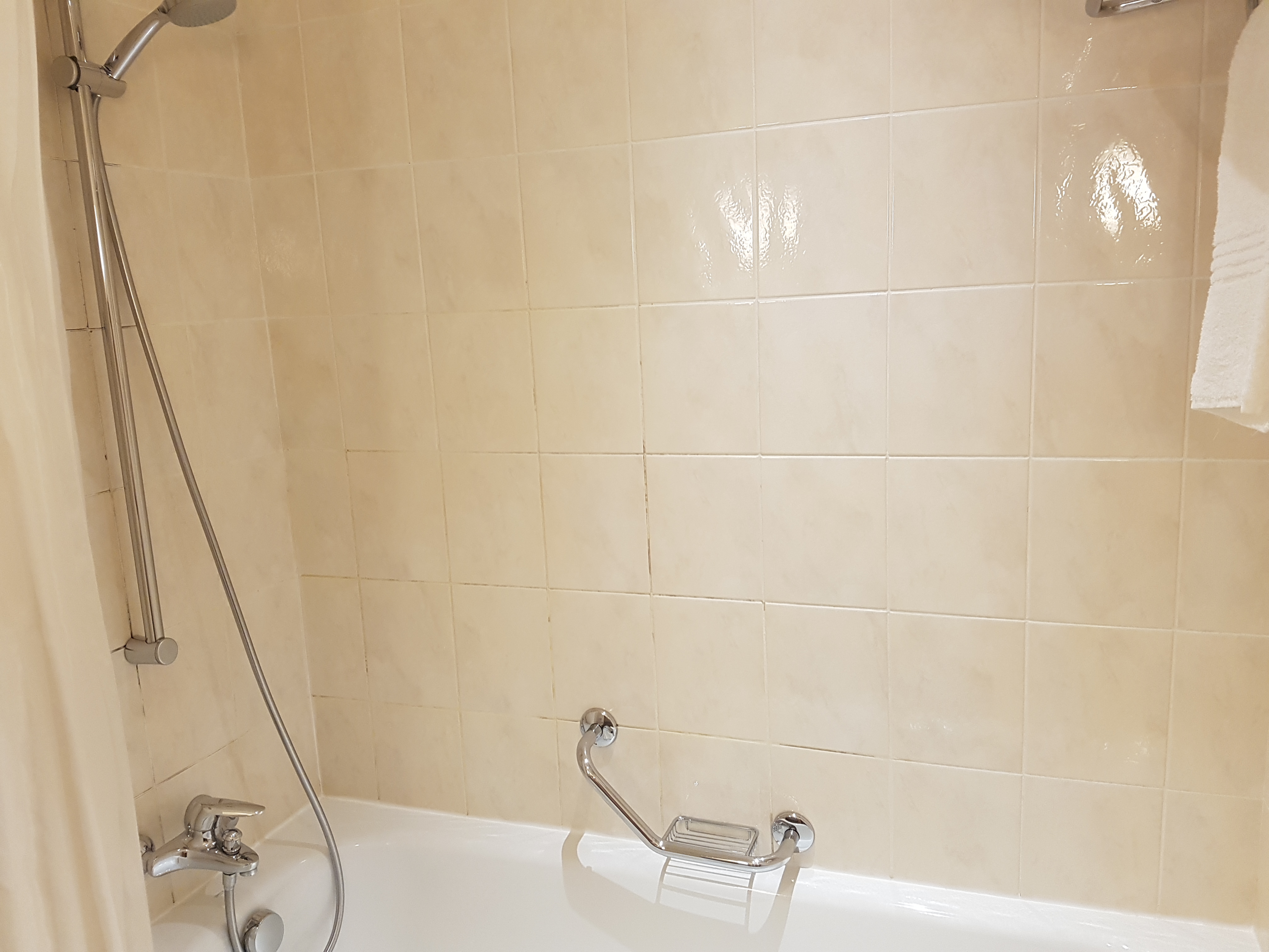 Photo n° 4 de l'avis de charlylevrai1. fait le 24/11/2019 à 12:22