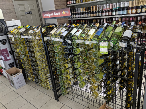 Liquor Store «Richardson Beer & Wine», reviews and photos, 515 W Campbell Rd #105, Richardson, TX 75080, USA