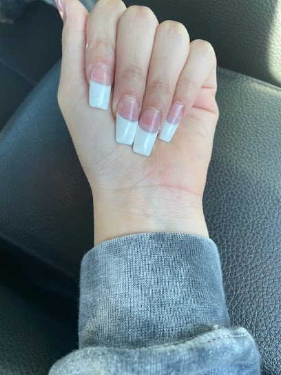 The Sky Nails & Spa