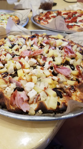 Shopping Mall «Gilroy Crossing Shopping Center», reviews and photos, 6915 Camino Arroyo, San Jose, CA 95112, USA