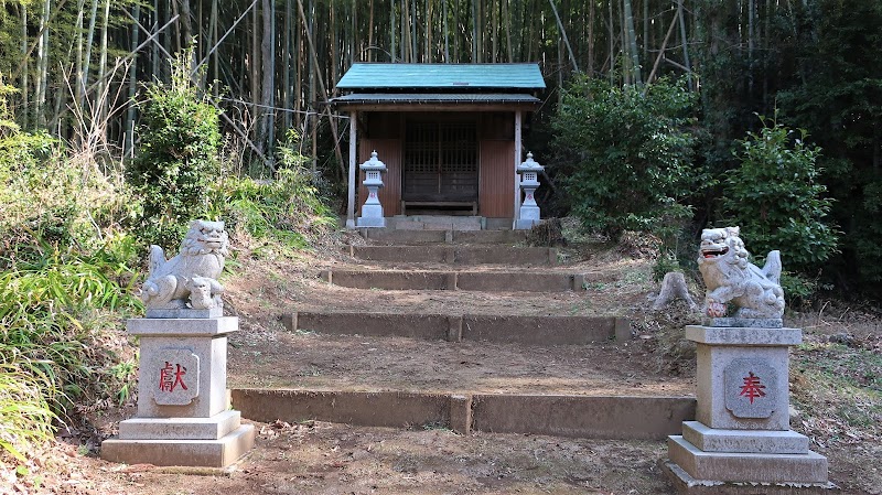 苗鹿神社