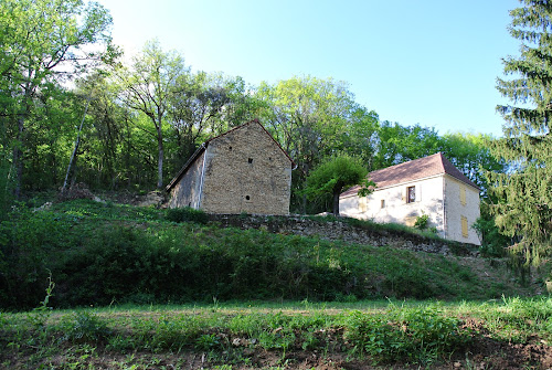 Gîte Du Nid De La Mathevie à Saint-Julien-de-Lampon