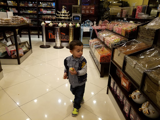 Bakery «Nouri Brothers Shopping Center», reviews and photos, 999 Main St, Paterson, NJ 07503, USA