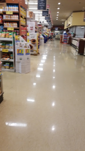 Grocery Store «Vons», reviews and photos, 3233 Foothill Blvd, La Crescenta, CA 91214, USA