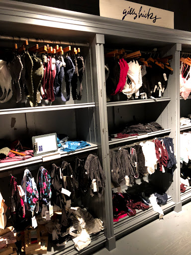 Clothing Store «Hollister Co.», reviews and photos, 19575 Biscayne Blvd #1335, Aventura, FL 33180, USA