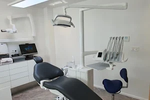Cabinet dentaire et esthétique "The Clinic" - Bruxelles image