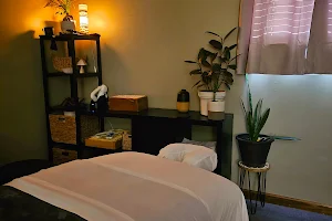 Theratouch Massage image