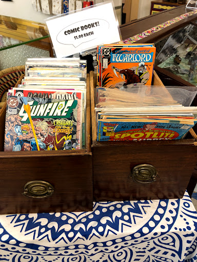 Tobacco Shop «Herb-N-Legend Smoke Shop», reviews and photos, 511 Pacific Ave, Long Beach, WA 98631, USA