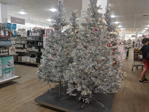 Department Store «HomeGoods», reviews and photos, 22940 Victory Blvd, Woodland Hills, CA 91367, USA