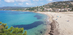 Photo de Plage de Tizzano avec baie spacieuse