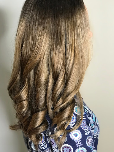 Hair Salon «Salon Nathaniel», reviews and photos, 1247 E Main St, Meriden, CT 06450, USA