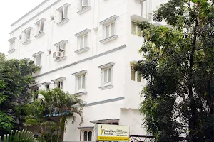FehmiCare Hospital image