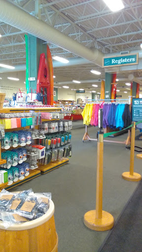 Clothing Store «L.L. Bean Outlet», reviews and photos, 534 Stillwater Ave, Bangor, ME 04401, USA