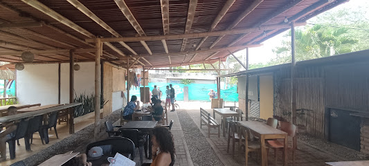 La morena, restaurante Bar - Carrera 6 #5-58, Dibulla, La Guajira, Colombia