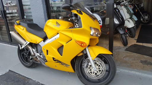 Motorcycle Repair Shop «Fache Motorcycles & Scooters sales-repairs shop», reviews and photos, 2051 NW 27th Ave, Miami, FL 33142, USA