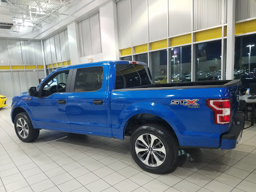 Used Car Dealer «CarMax», reviews and photos, 1041 N 99th Ave, Tolleson, AZ 85353, USA