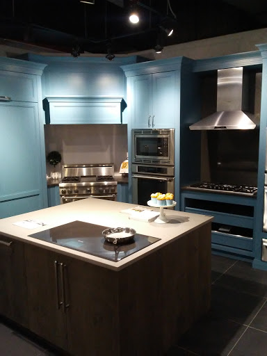 Appliance Store «Aggressive Appliances», reviews and photos, 617 Mercy Dr, Orlando, FL 32808, USA