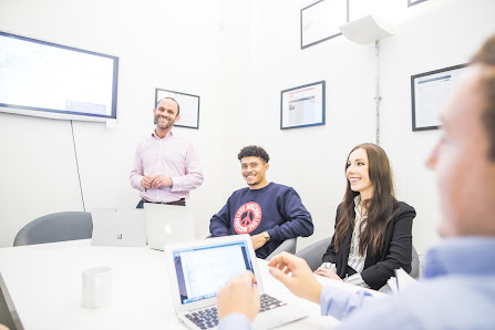 Blue Social Agency 14, Canonbury Business Centre, 190a New N Rd, London N1 7BJ, United Kingdom