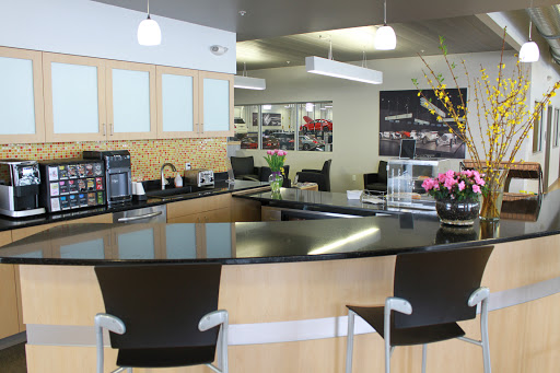 Mercedes Benz Dealer «Mercedes-Benz of Lancaster», reviews and photos, 5100 Main St, East Petersburg, PA 17520, USA