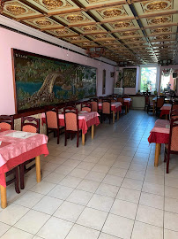 Atmosphère du Restaurant chinois XinXin Restaurant à Neufchâteau - n°1