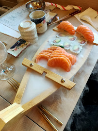 Sashimi du Restaurant japonais IZAKAYA à Le Grand-Quevilly - n°5