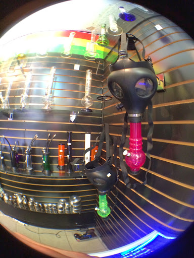 Tobacco Shop «Smokeyz Smoke Shop», reviews and photos, 410 Euclid St #7, Anaheim, CA 92802, USA