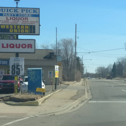 Convenience Store «Quick Pick Party Store», reviews and photos, 1742 W Court St, Flint, MI 48503, USA