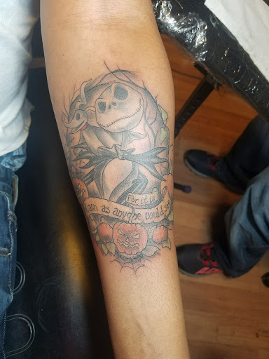 Explore link tattoo ideas, creative tattoo ideas in Jonesboro, available at Black Arrow Tattoo