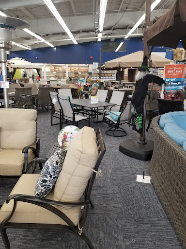 Outdoor Furniture Store «American Sale - Bridgeview», reviews and photos, 8951 Harlem Ave, Bridgeview, IL 60455, USA