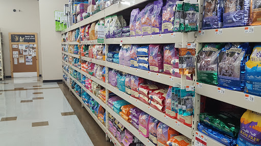 Pet Supply Store «Pet Supplies Plus», reviews and photos, 5394 Kemps River Dr Suite 101, Virginia Beach, VA 23464, USA