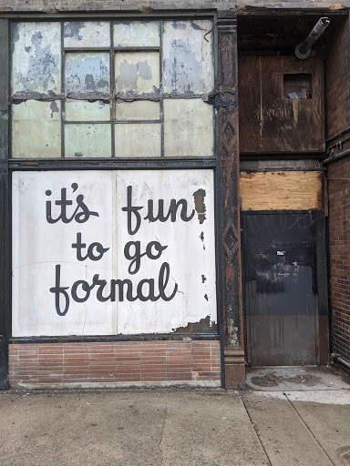 Clothing Store «Price Stores», reviews and photos, 52 S Jefferson St, Dayton, OH 45402, USA