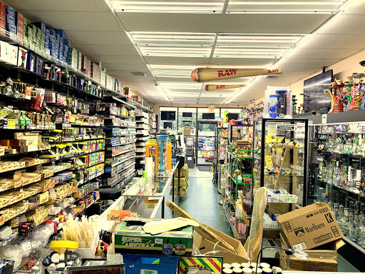 Tobacco Shop «Brockton smoke shop», reviews and photos, 793 Crescent St #1, Brockton, MA 02302, USA